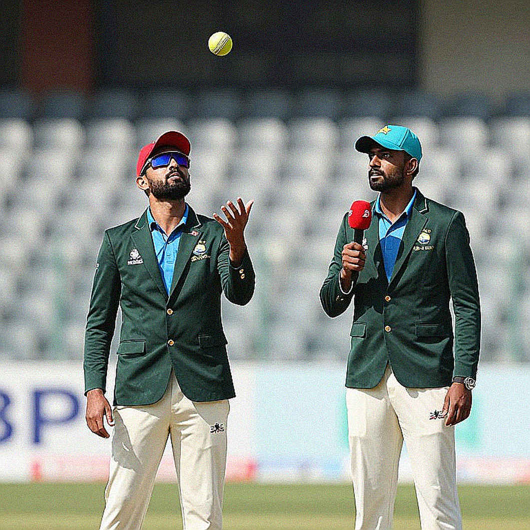 Counting the Ice Packs: Who Bowls the Hard Overs of a Regular Season